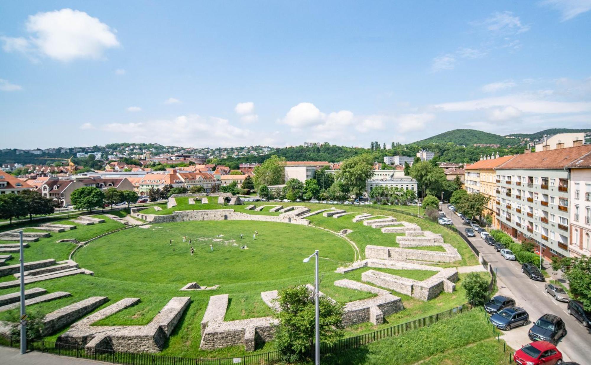 Free Parking Amphitheater Apartment - Wifi, Ac, Tv Βουδαπέστη Εξωτερικό φωτογραφία